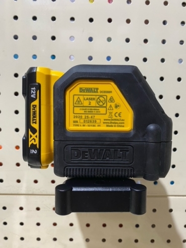 Аккумуляторный лазерный нивелир DeWalt DCE 088 D1R фото 7